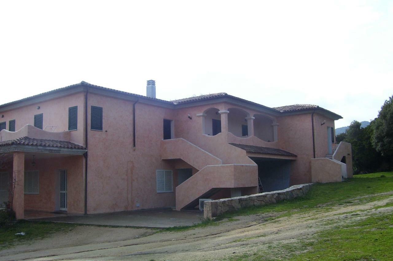 Fumu Ludurru Farm Stay Padru Buitenkant foto